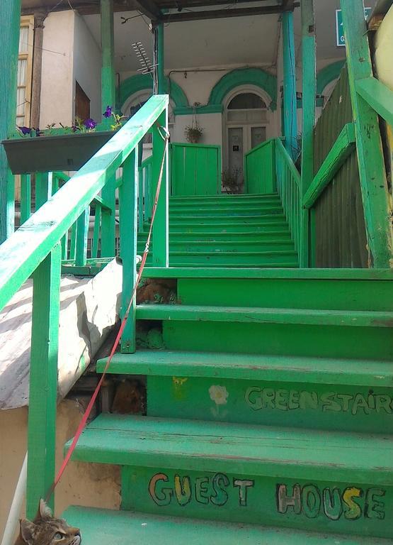 Green Stairs Guest house Tbilisi Buitenkant foto